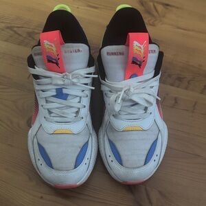 EUC Puma Multicolor Athletic Sneakers